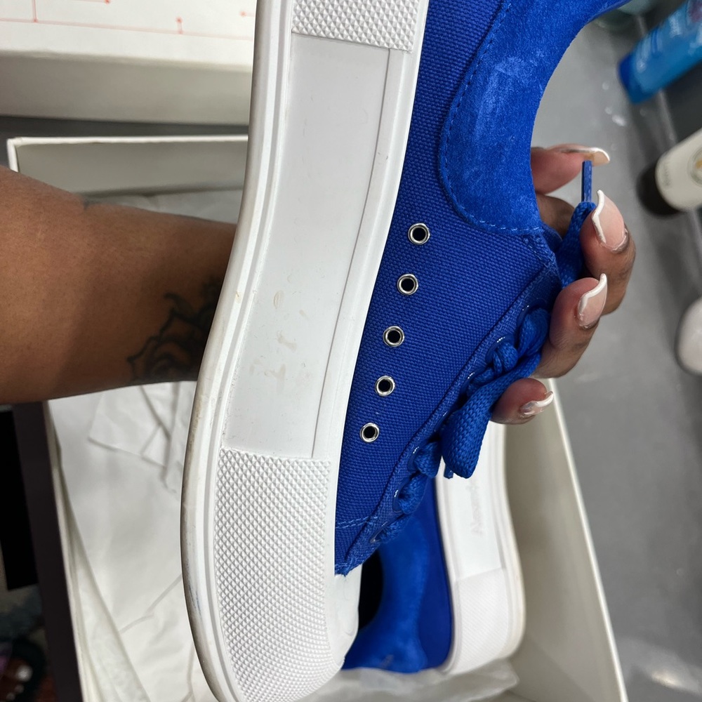 Alexander McQueens sneaker canvas sack - Picture 2 of 7